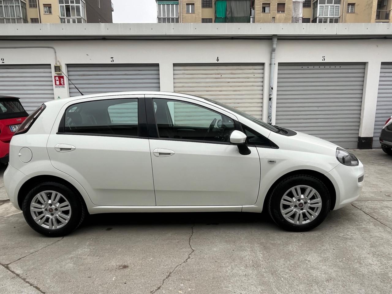 Fiat Punto 1.3 MJT II 75 CV 5 porte Lounge