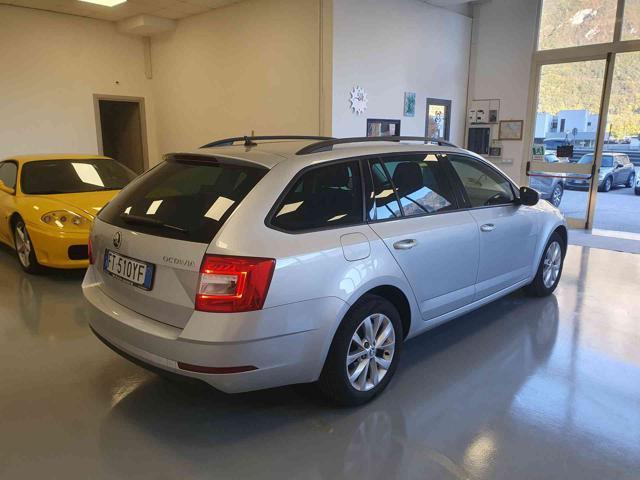 SKODA Octavia 1.6 TDI CR 115 CV Wagon Executive