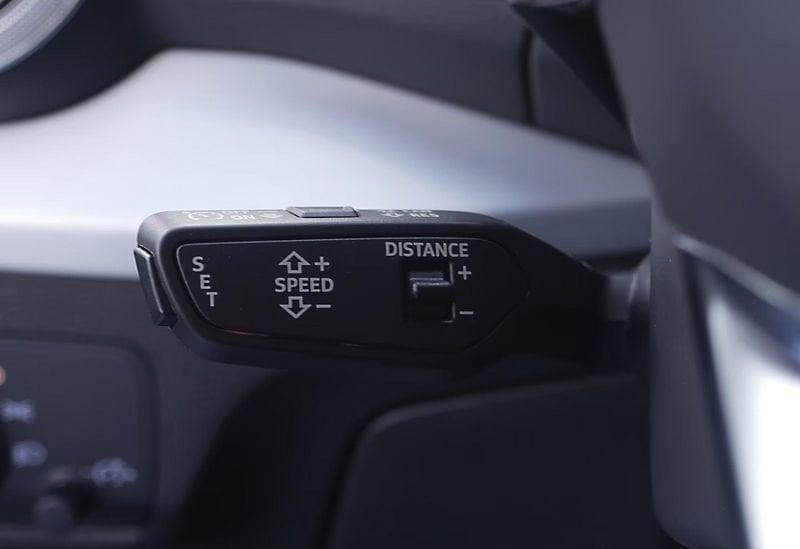 Audi Q2 2.0 35 TDI S LINE ED S TRONIC LED NAVI ACC