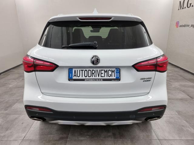 MG EHS Plug-in Hybrid Luxury PHEV