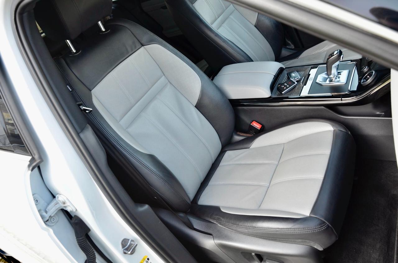 LAND ROVER RANGE ROVER EVOQUE 2.0d i4 MHEV R-DYNAMIC HSE AWD 150cv AUTO, UNICOPROPRIETARIO, PERFETTA, UFF ITALIANA, EURO 6D, NAVI, RETROCAMERA, 20", PERMUTE