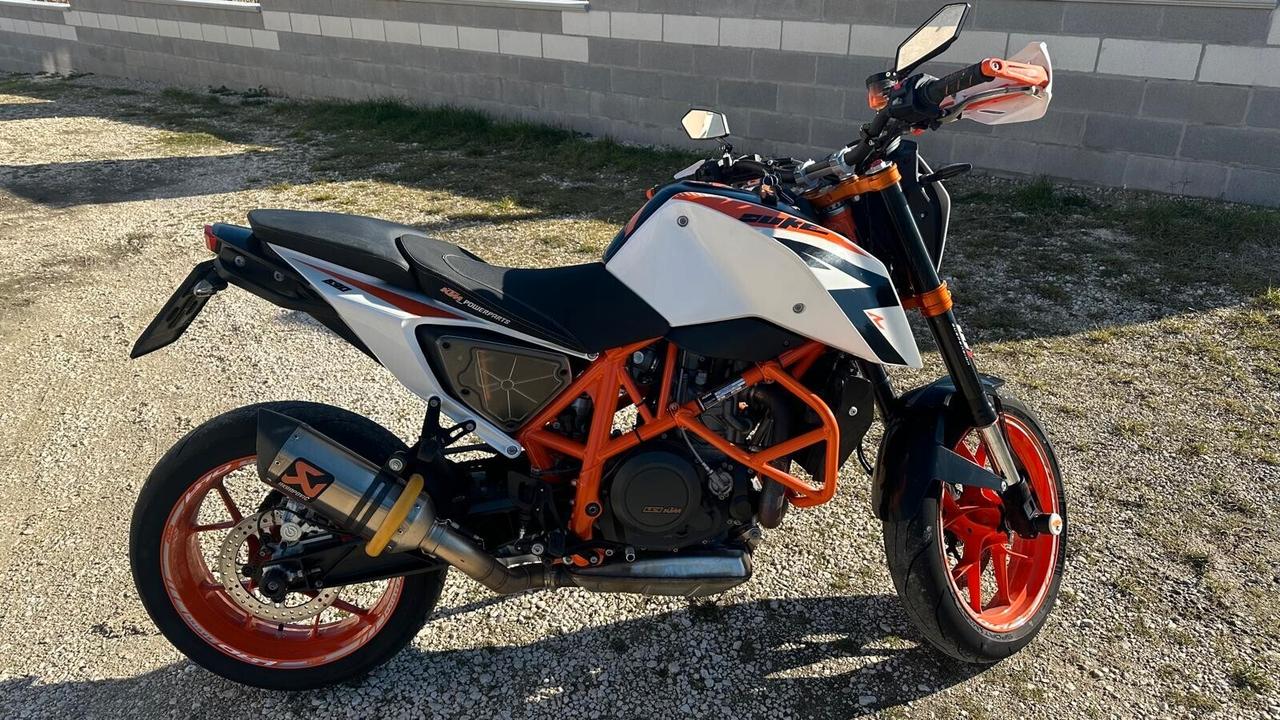 KTM DUKE 690 R