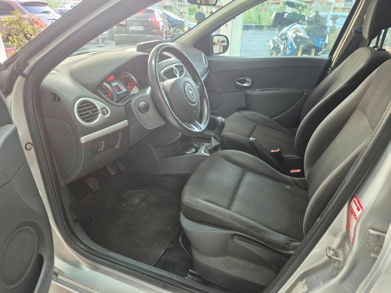 Renault Clio 1.2 16V 5 porte NAVIGA-SENSORI-PARCH-
