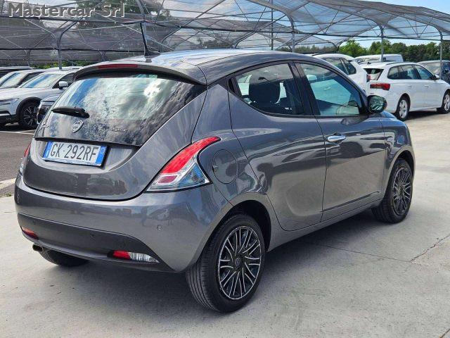 LANCIA Ypsilon neopatentati 1.0 firefly hybrid Gold tg :GK292RF