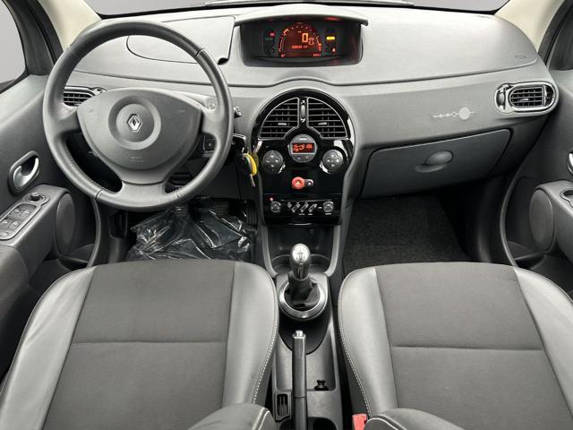RENAULT Modus 1.2 16V Wave + 4gomme