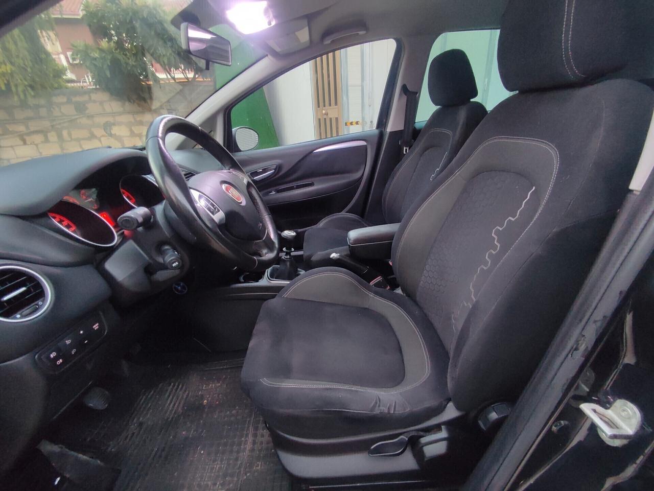 Fiat Punto 1.4 8V 5 porte Natural Power Street