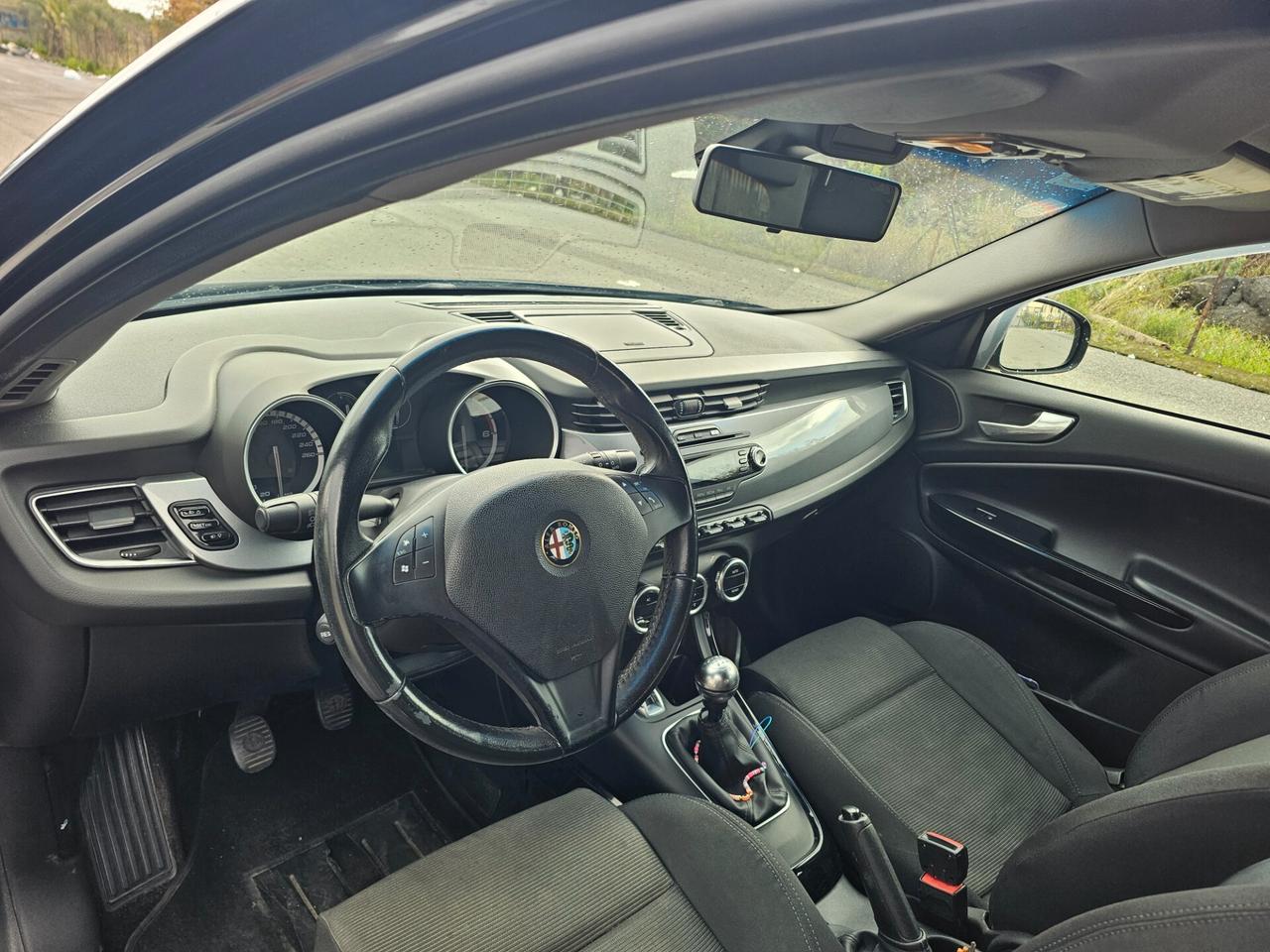 Alfa Romeo Giulietta 1.6 JTDm-2 105 CV Distinctive