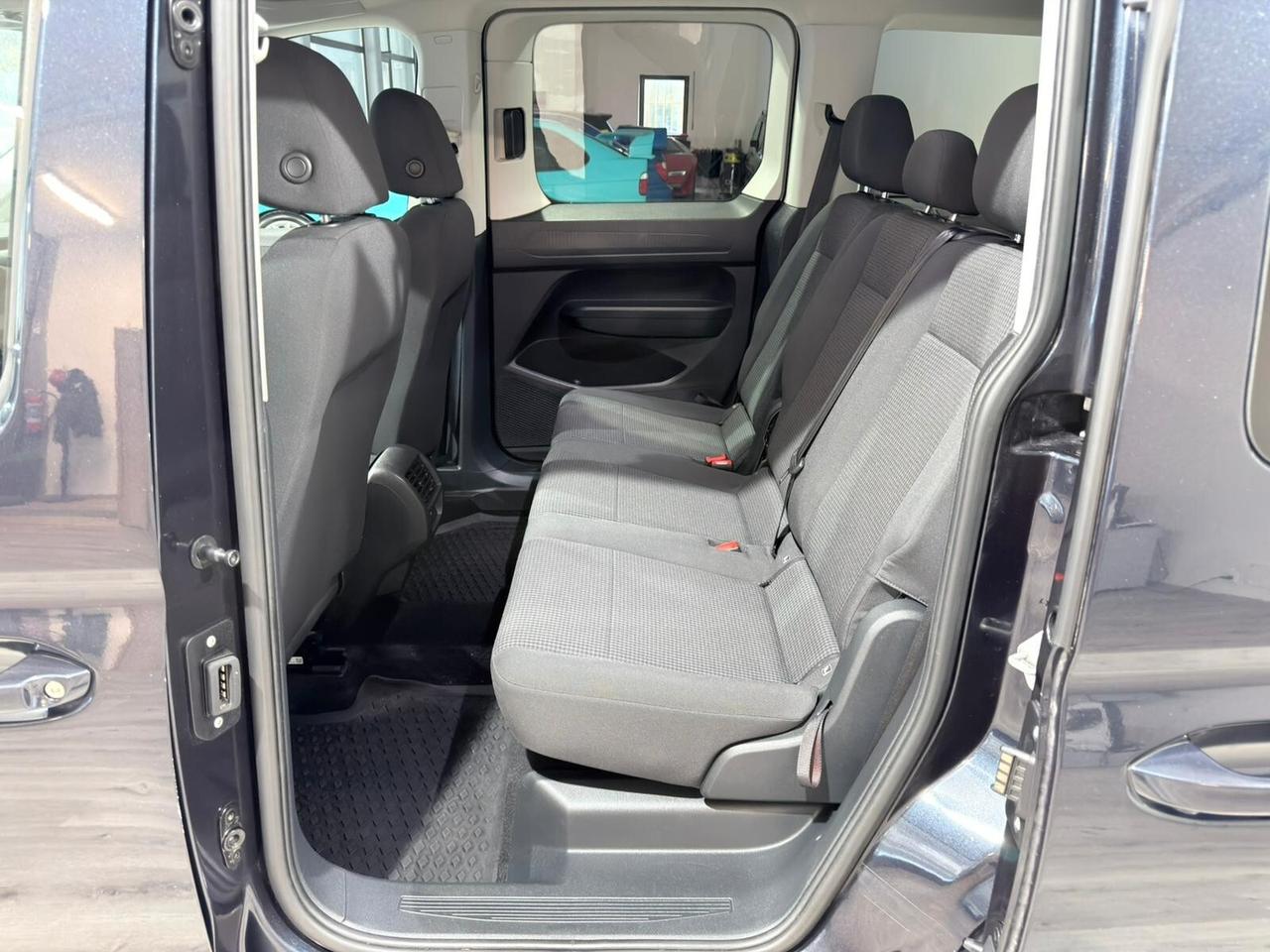 VW CADDY 2.0TDI 102CV 89.000KM 1 HANDE 2021