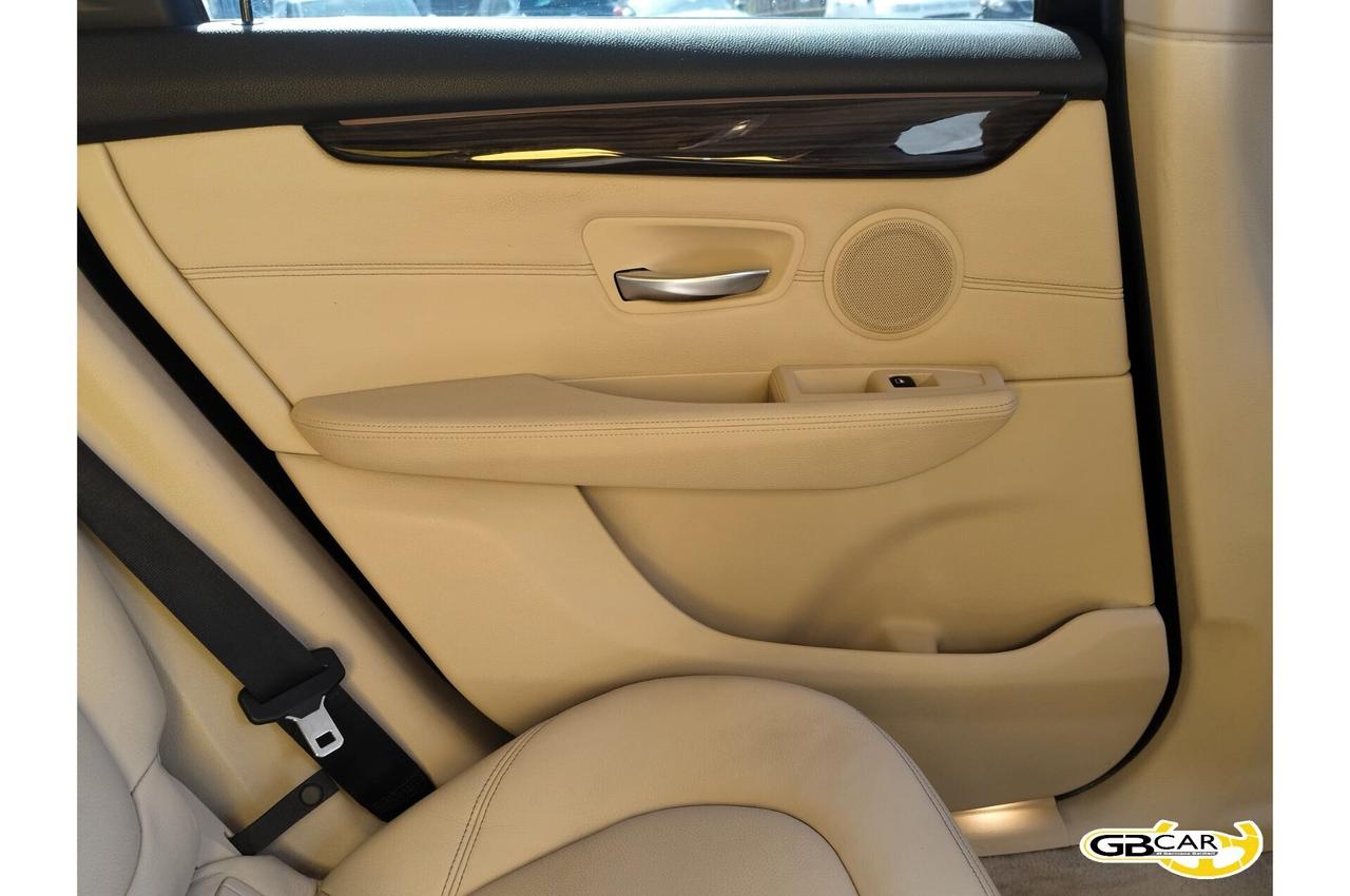 Bmw 2er Active Tourer 218d Active Tourer Luxury