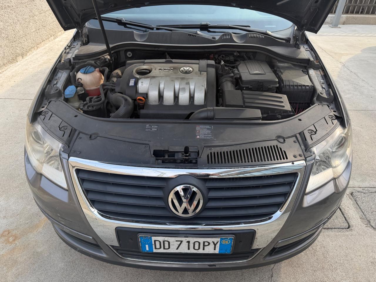 VW PASSAT 2.0TDI GANCIO TRAINO 1800KG