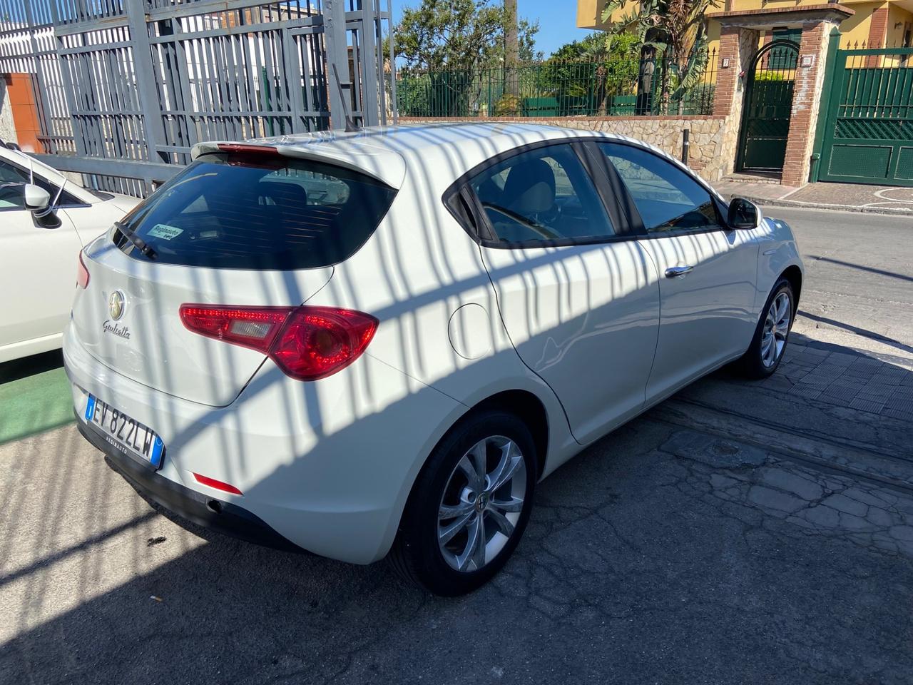 Alfa Romeo Giulietta 1.6 JTDm-2 105 CV Progression