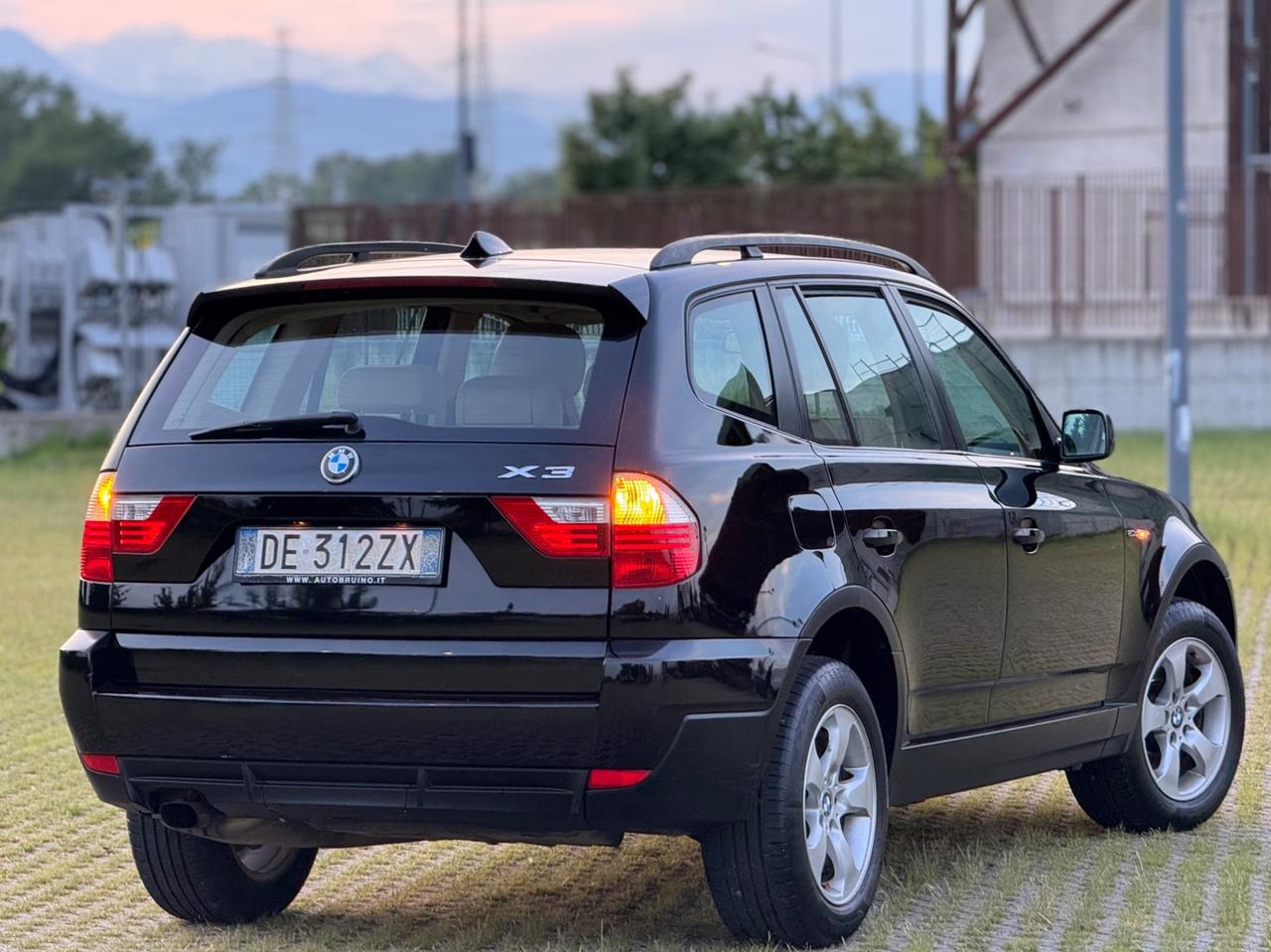 Bmw X3 2.0d cat Futura