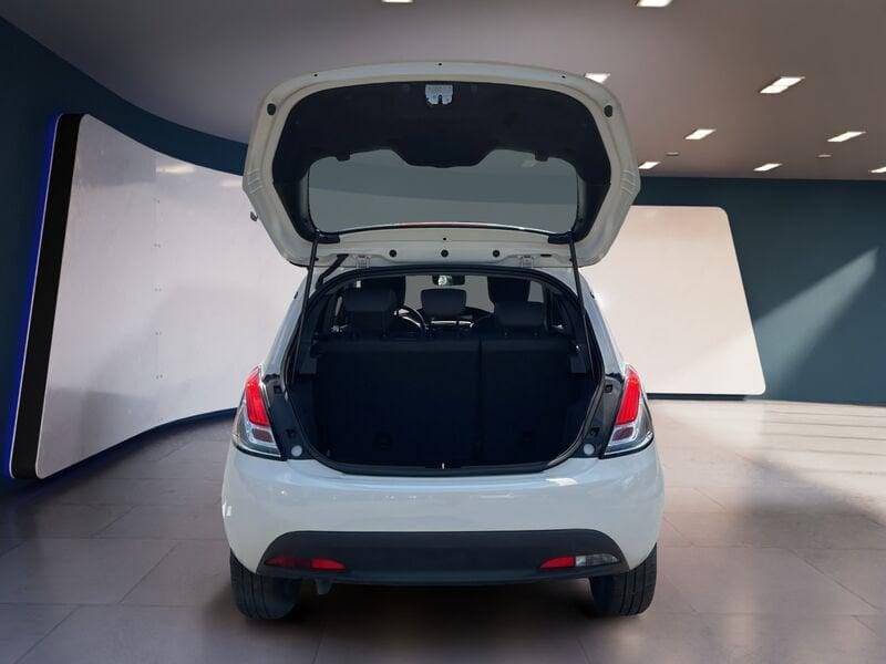 Lancia Ypsilon NUOVA My24 402 Oro 1.0