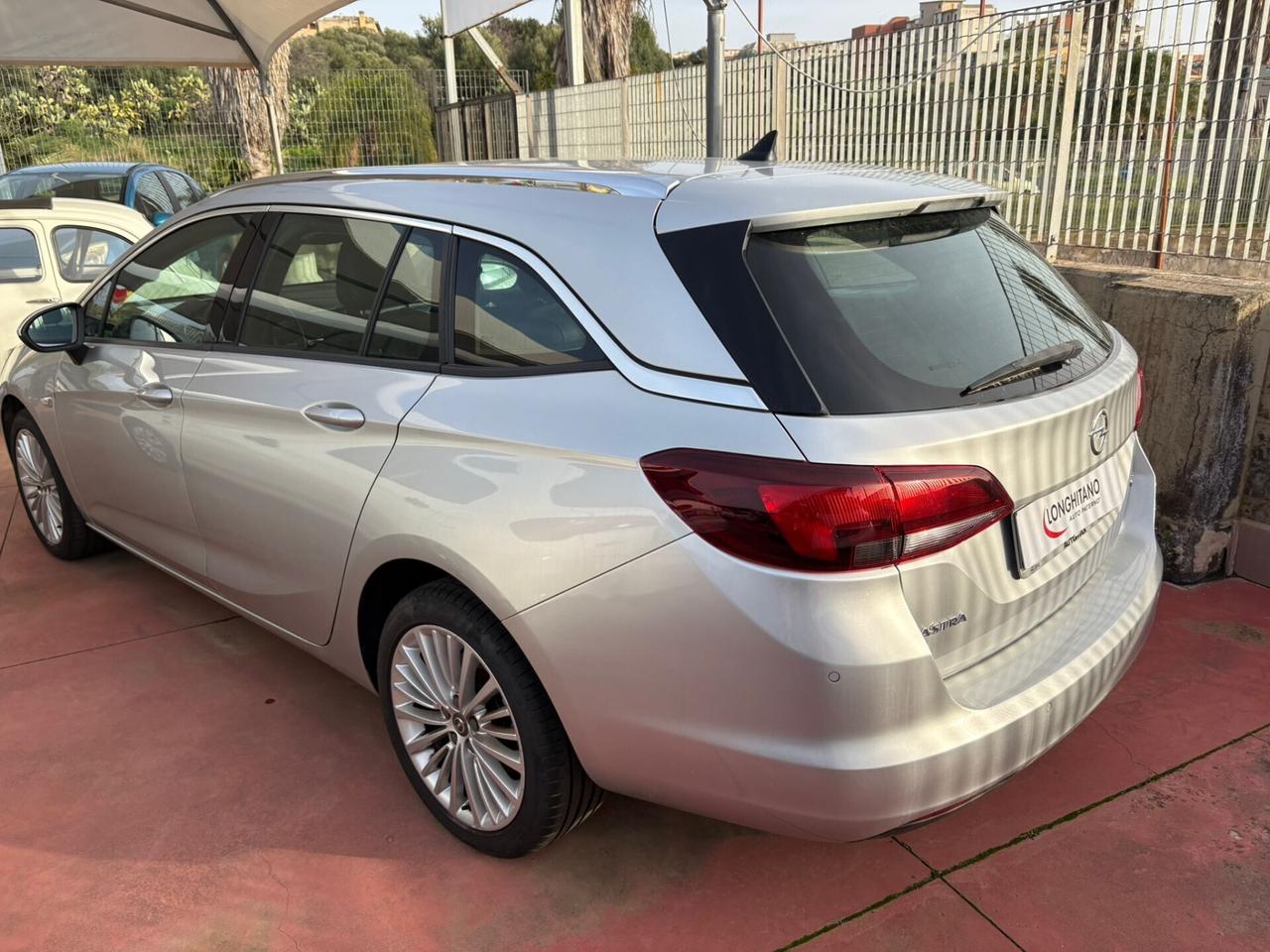 Opel Astra 1.6 CDTi