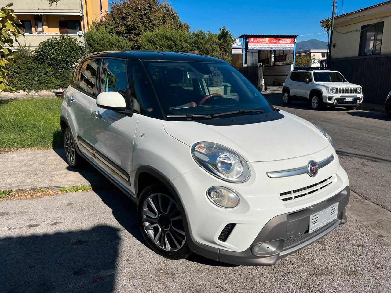 Fiat 500L 1.6 Multijet 120 CV Trekking NAVIGATORE R17