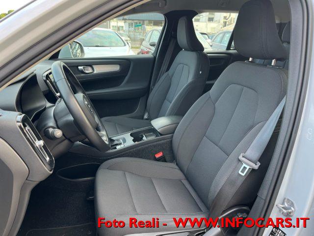 VOLVO XC40 D3 Momentum Pro Iva Esposta