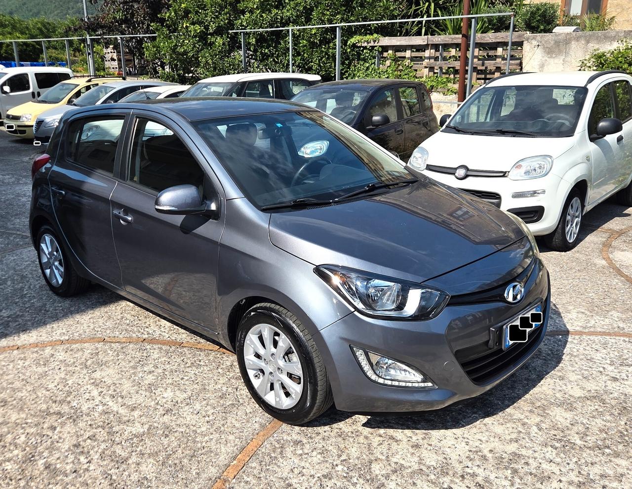 Hyundai i20 1.2 5p. GPL DISTRIBUZIONE FATTA GARANZIA