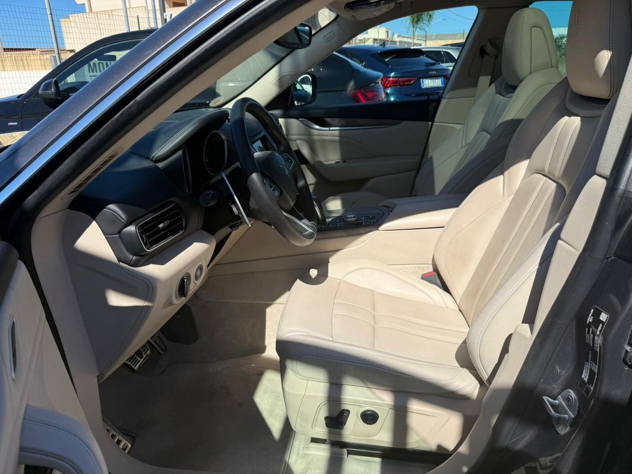Maserati Levante V6 AWD Gransport Motore Ferrari