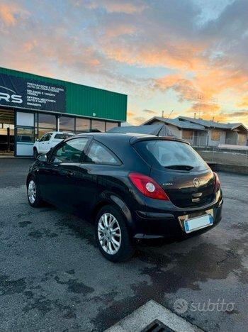 Opel Corsa 1.2 Sport