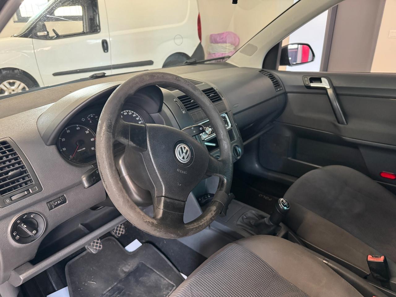 Volkswagen Polo 1.2/60CV 5p. Trendline NEOPATENTATI