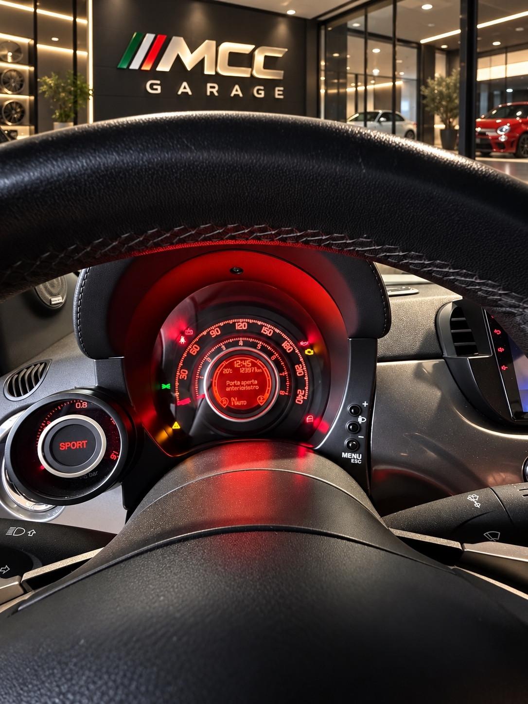 Abarth 500 C 1.4 Turbo T-Jet MTA