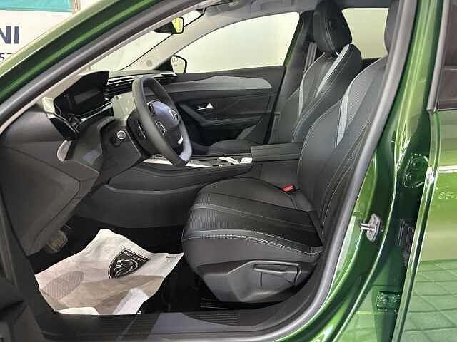 Peugeot 308 Allure 1.2 Hybrid 136 cv - Km Zero