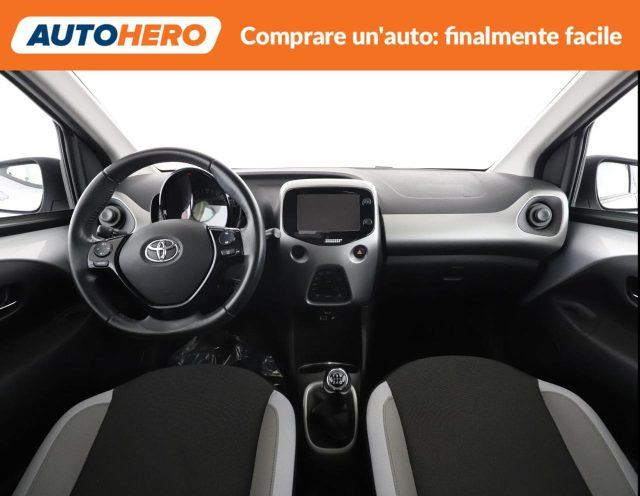 TOYOTA Aygo 1.0 VVT-i 69 CV 5 porte x-play TSS