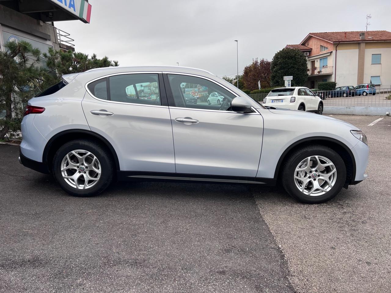 Alfa Romeo Stelvio 2.2 Turbodiesel 190 CV AT8 Q4 Executive Sport Pack