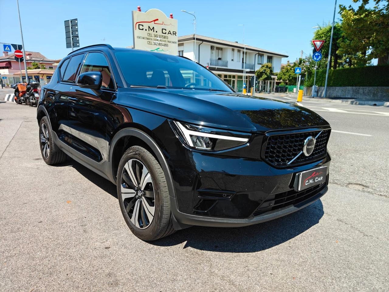 Volvo XC40 T4 Recharge Plug-in Hybrid automatico Plus Dark
