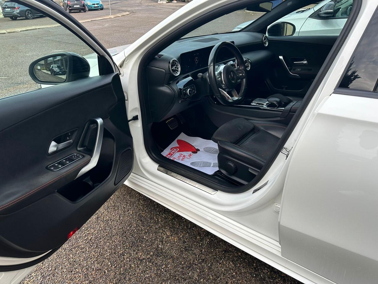 Mercedes-Benz A 180 d Automatic Premium AMG 10/2019 UNIPRO *TETTO*