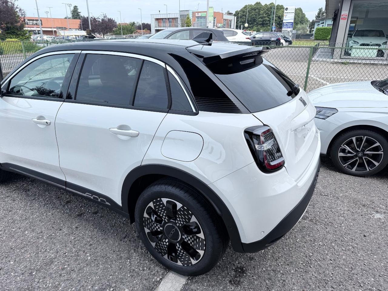 Fiat 600 1.2 hybrid La Prima II 145cv auto