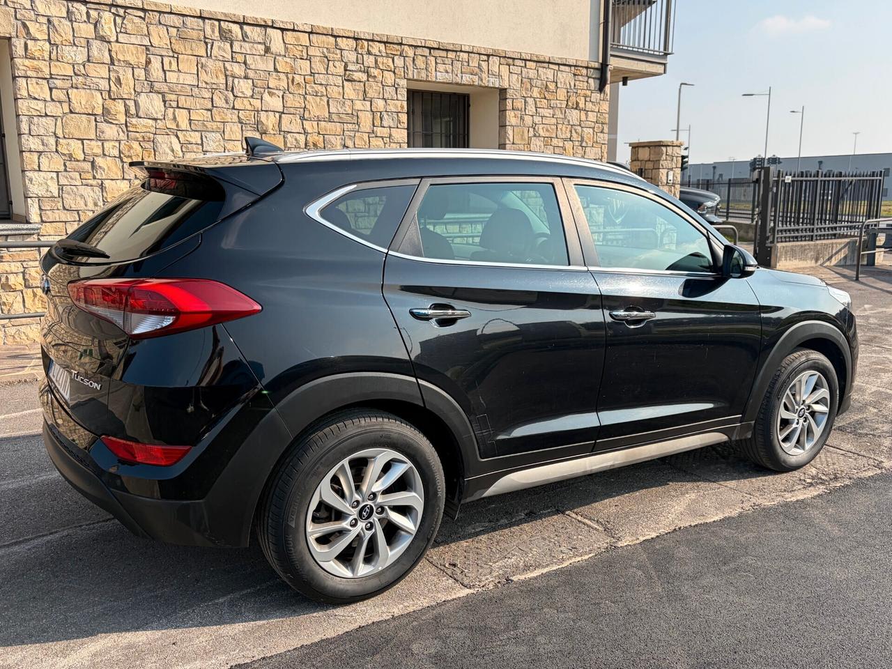 Hyundai Tucson 1.7 CRDi DCT Sound Edition