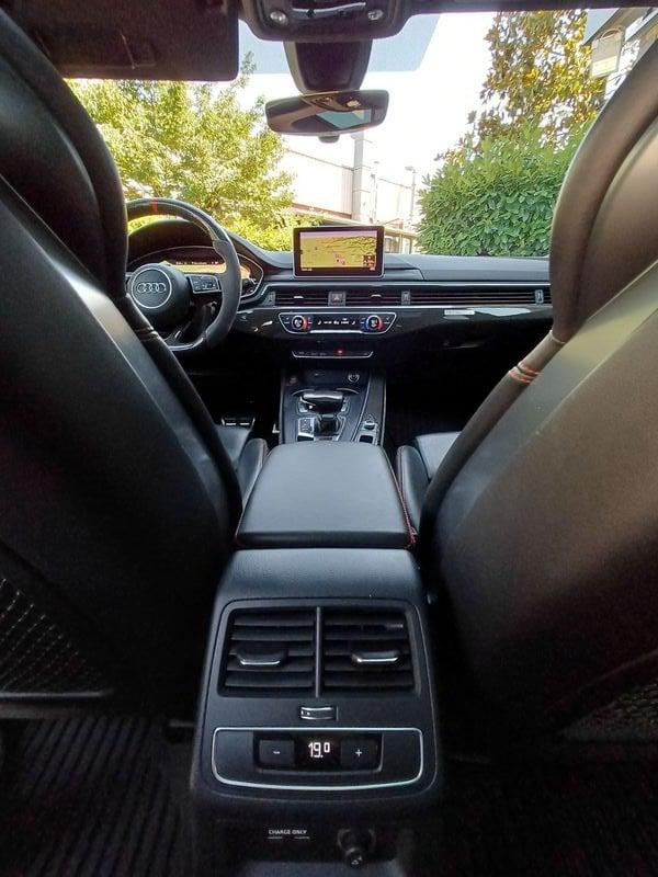 Audi RS4 2.9 TFSI quattro tiptronic TETTO - R20