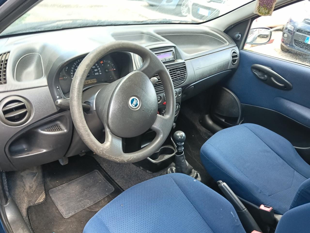Fiat Punto 1.2i cat 5 porte ELX