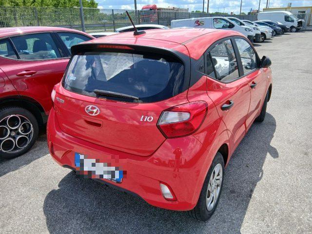 HYUNDAI i10 1.0 MPI