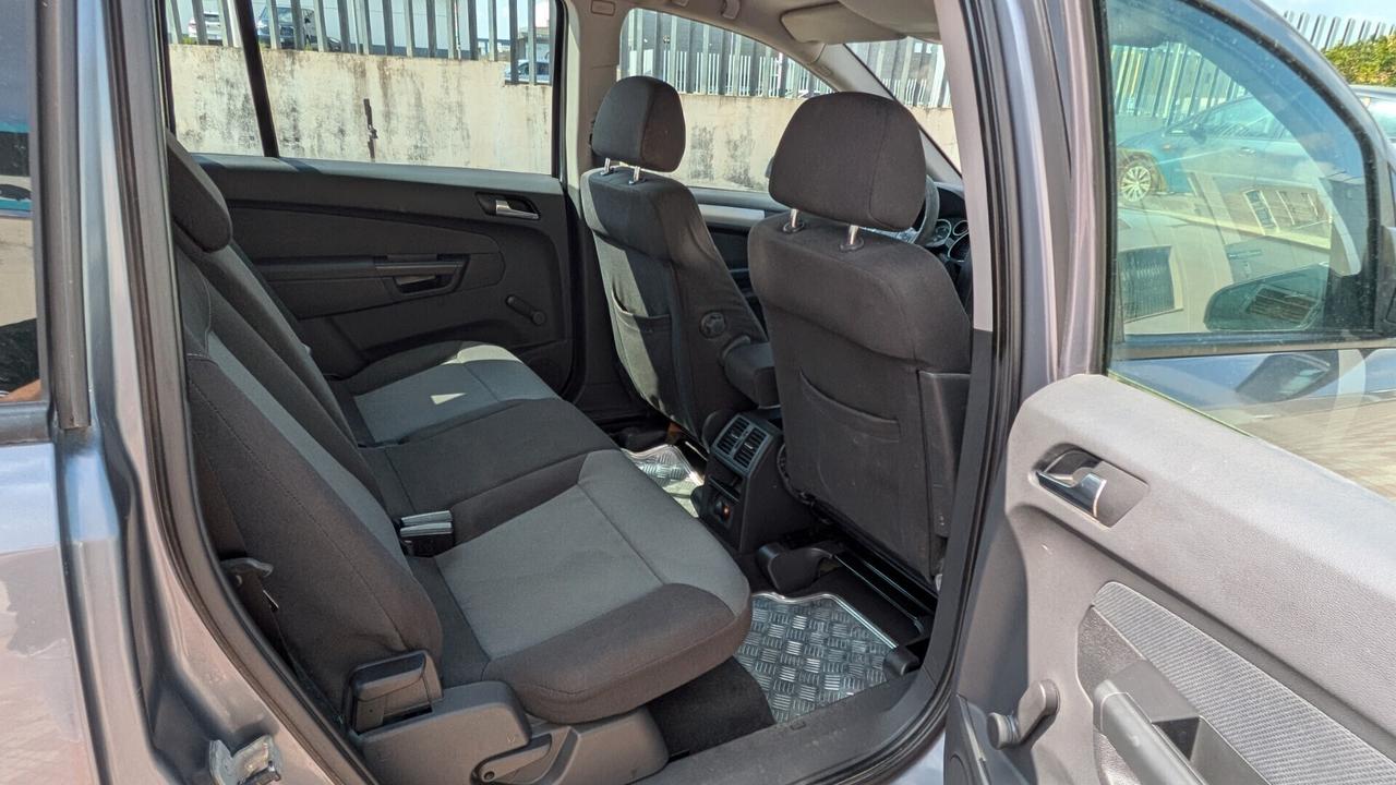 Opel Zafira 1.9 CDTI 101CV Cosmo