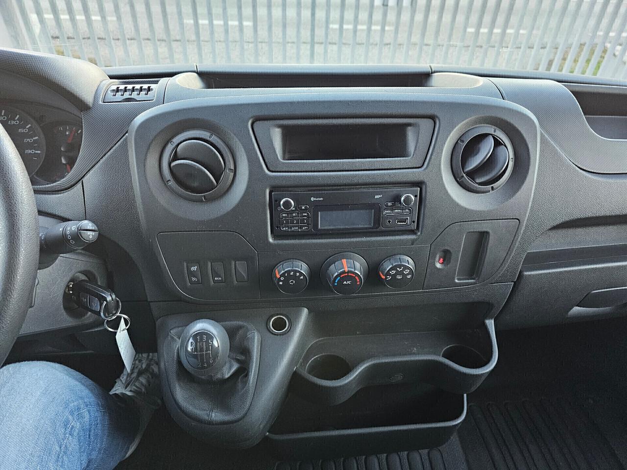 Renault Master 28 2.3 Dci PC TN 3 Posti