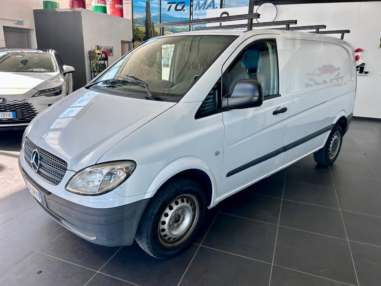 MERCEDES Vito 115 cdi compact