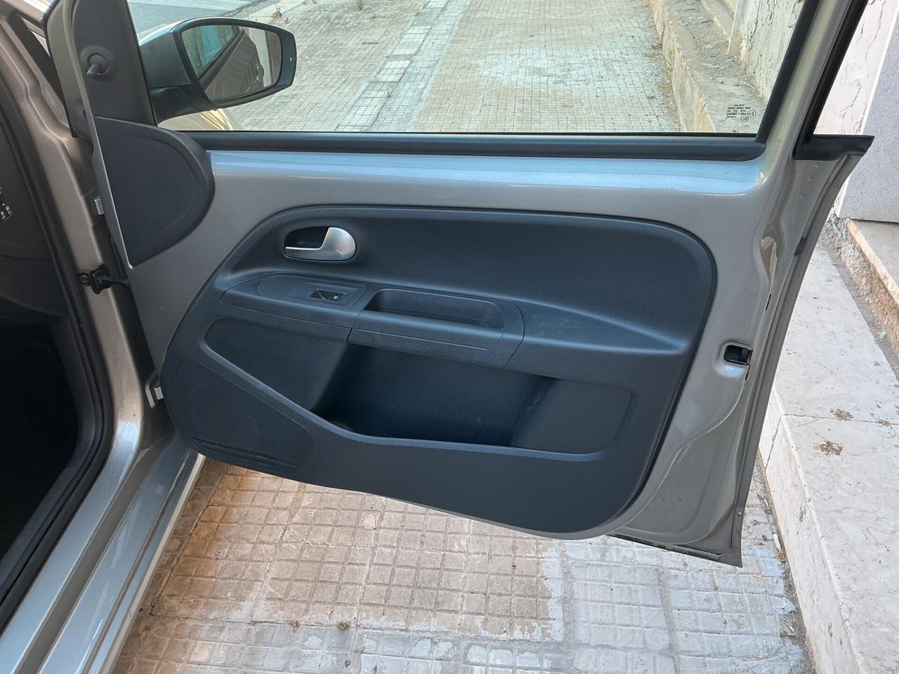 Volkswagen up! 1.0 5p. eco move BlueMotion Technology