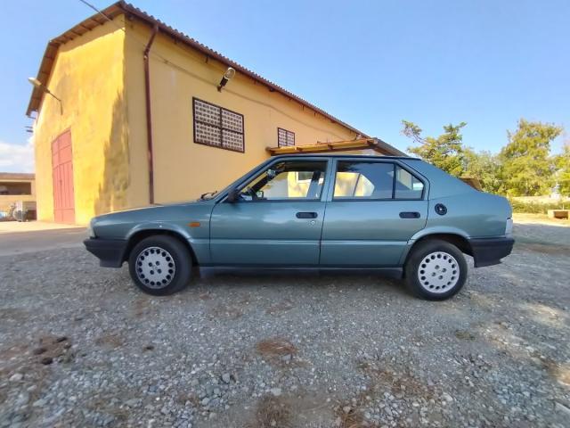 Alfa Romeo 33 1.3 90cv Berlina