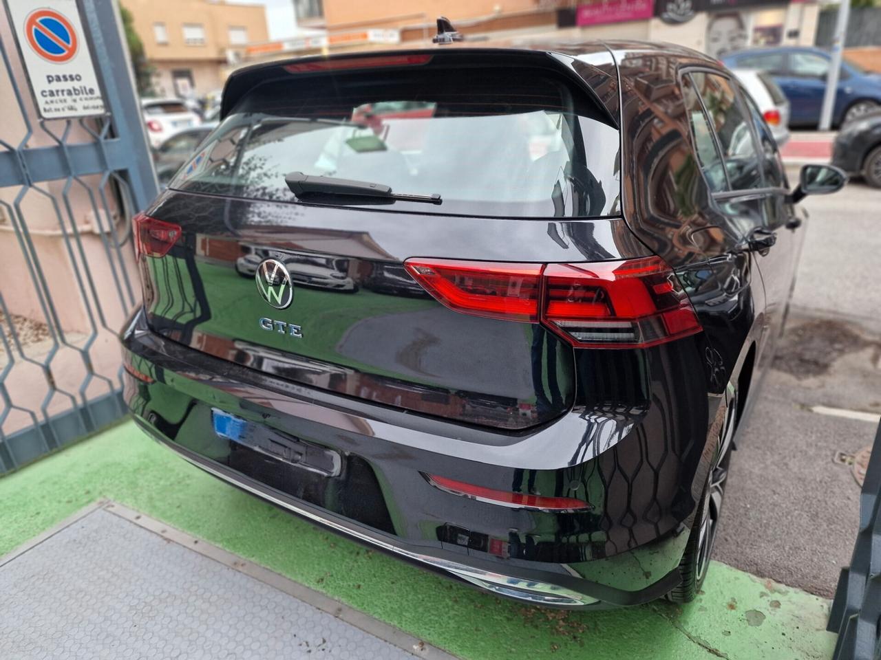 Volkswagen Golf 1.4 Plug-In Hybrid DSG GTE 245 full ,led ,