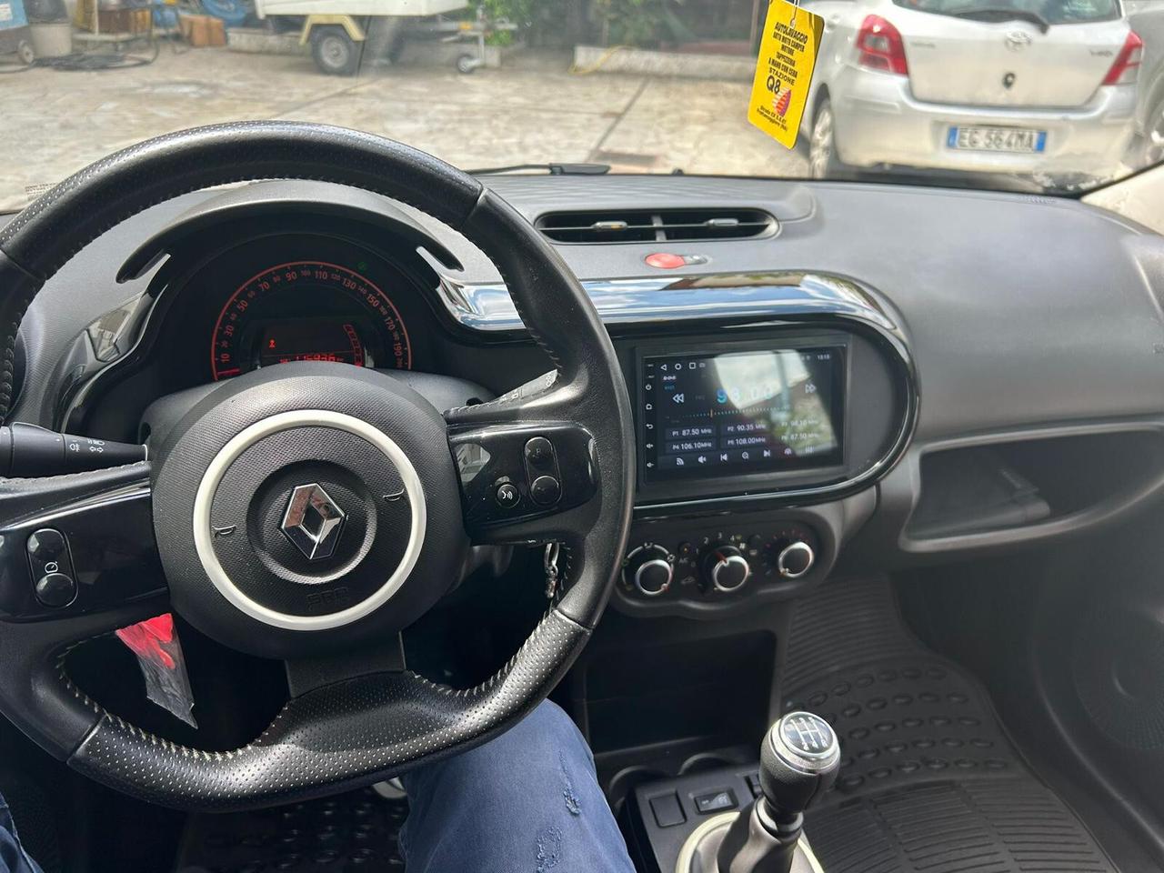Renault Twingo SCe Live