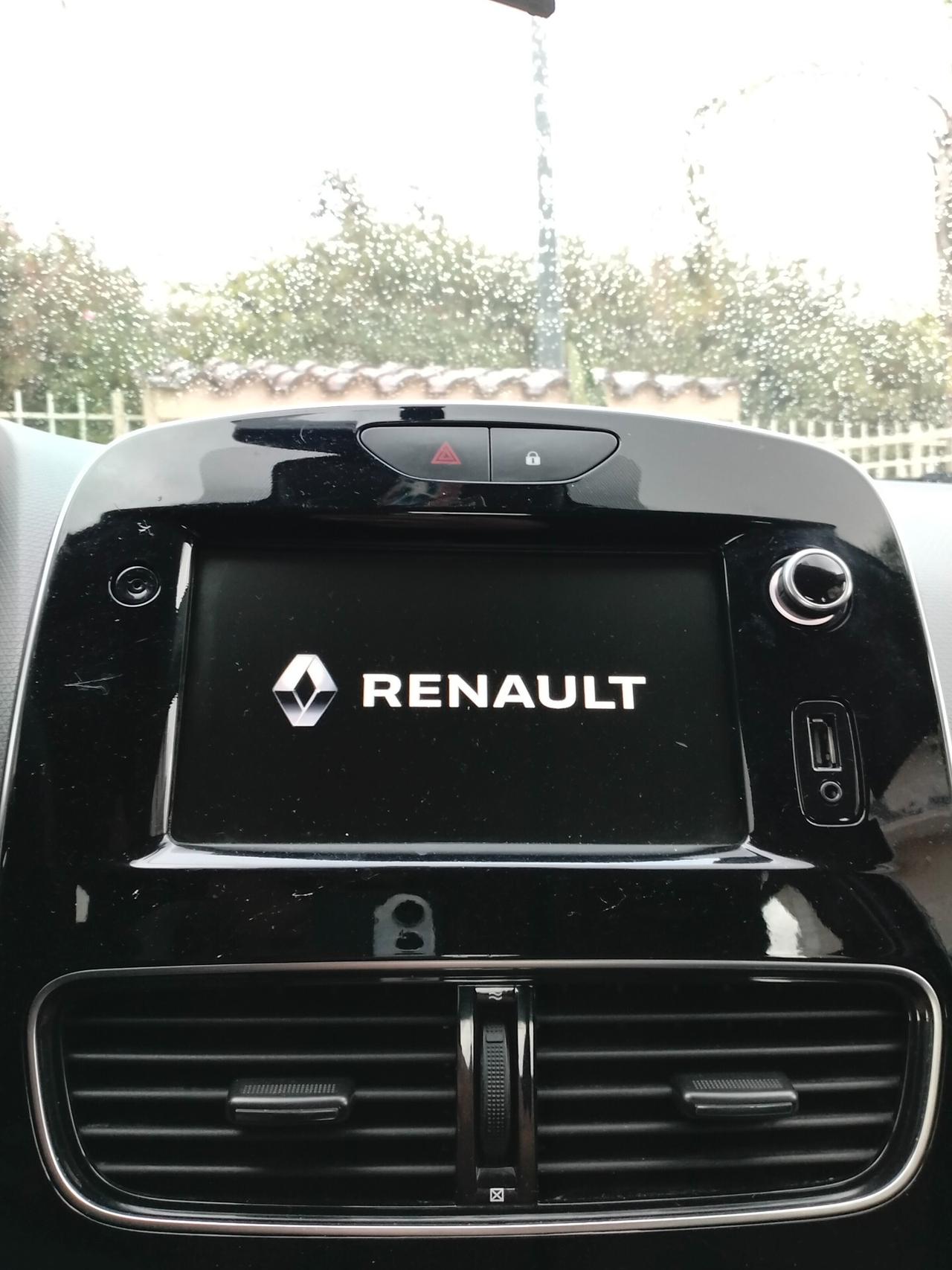 Renault Clio 1.2 75CV 5 porte Life