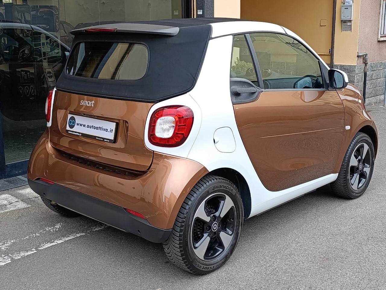 Smart ForTwo 90 0.9 Turbo aut. cabrio Passion navi telecamera