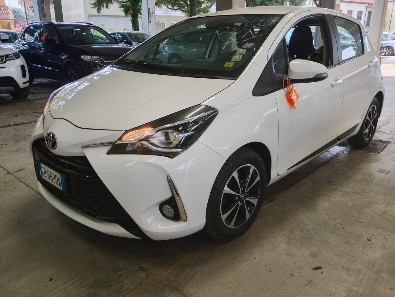 Toyota Yaris 1.0 72 CV 5 porte Active - Nessun vincolo -