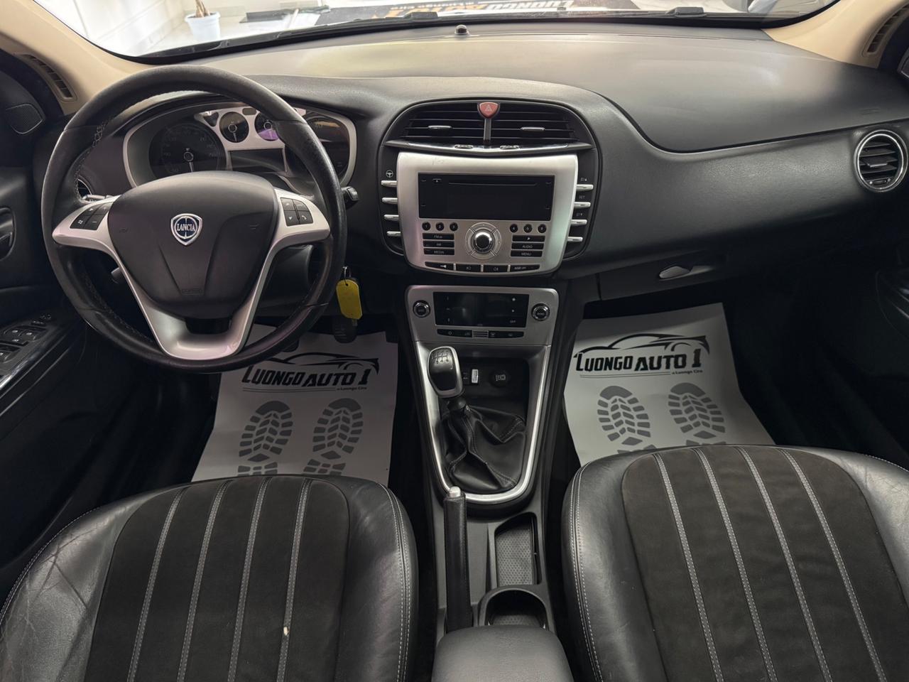 Lancia Delta 1.6 MJT Gold Full Opt