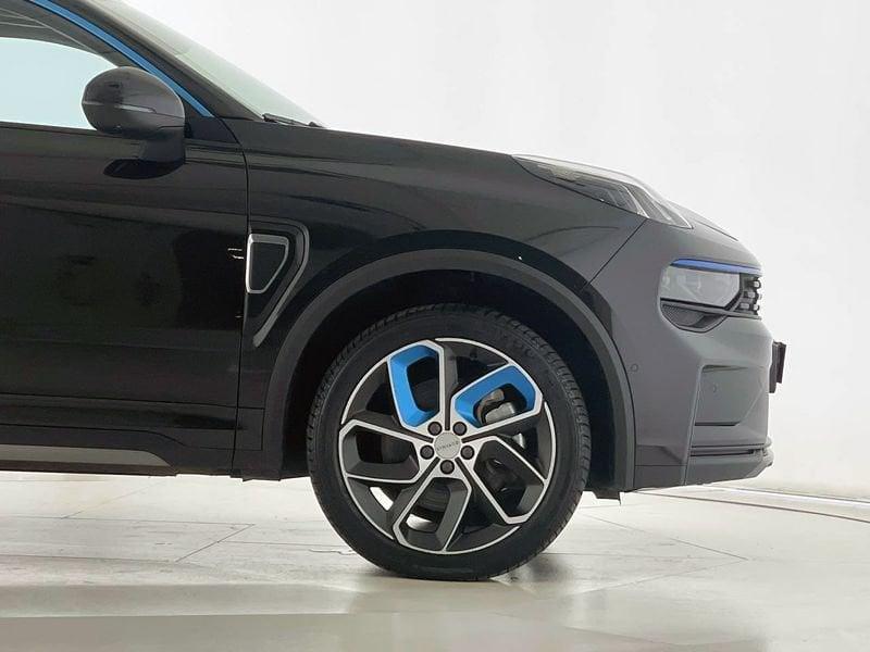 Lynk & Co 01 01 PHEV