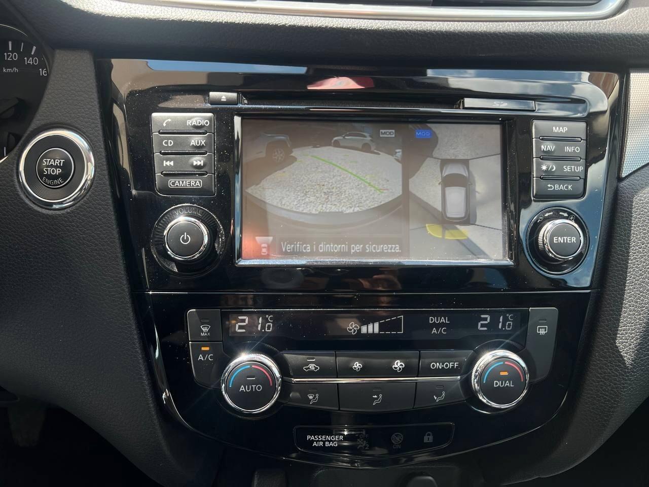 Nissan Qashqai 1.5 dCi N-Connecta