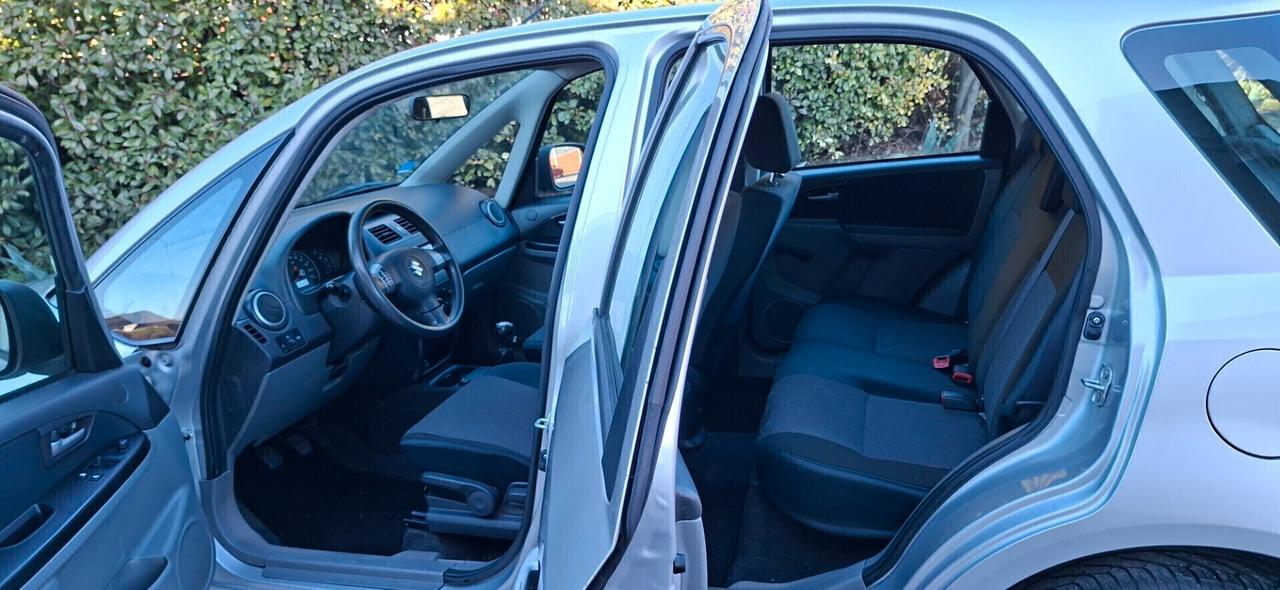 SUZUKI 1.6 SX 4 CON GPL GARANZIA 12 MESI