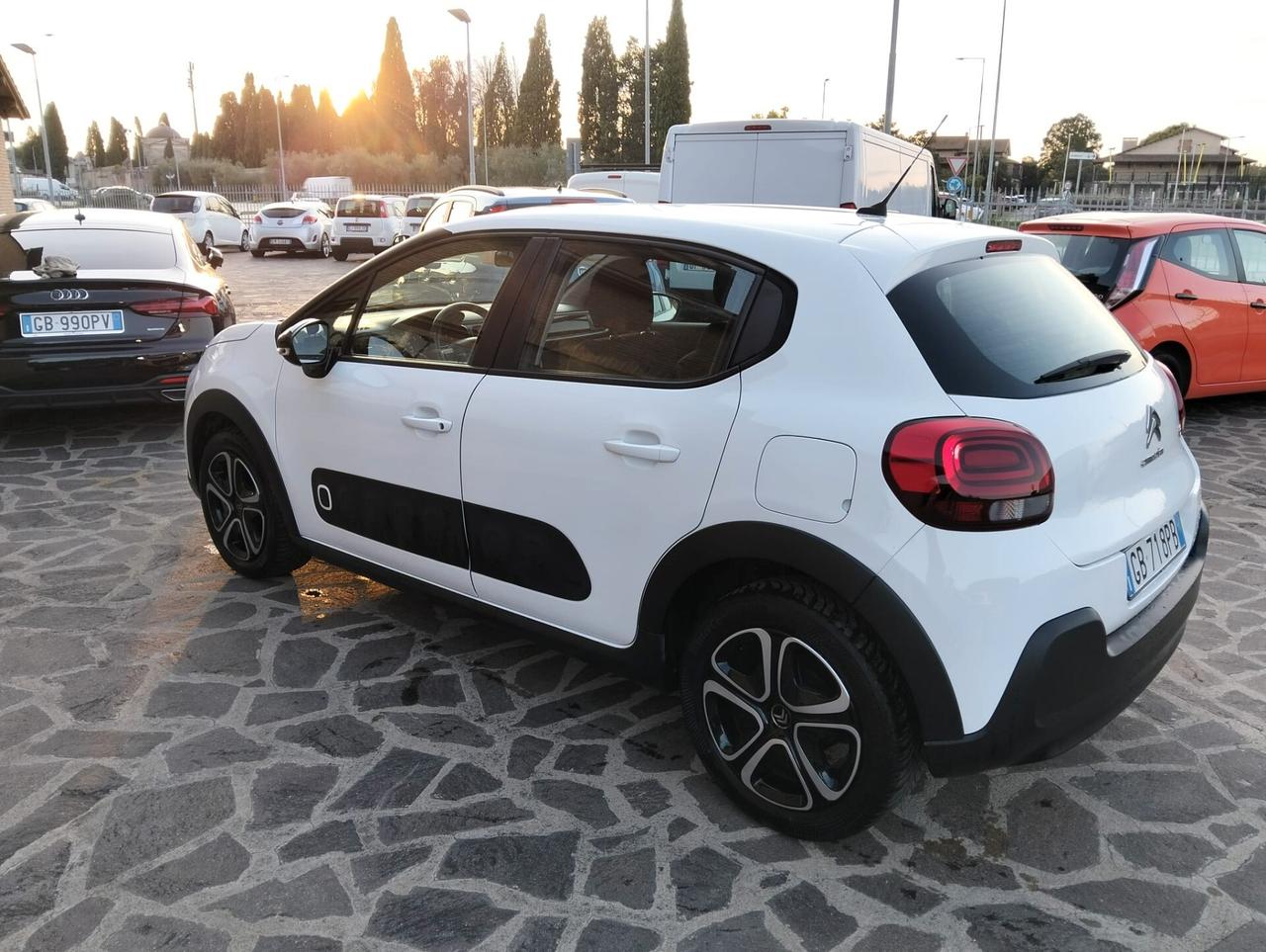 Citroen C3 PureTech 83 S&S Shine
